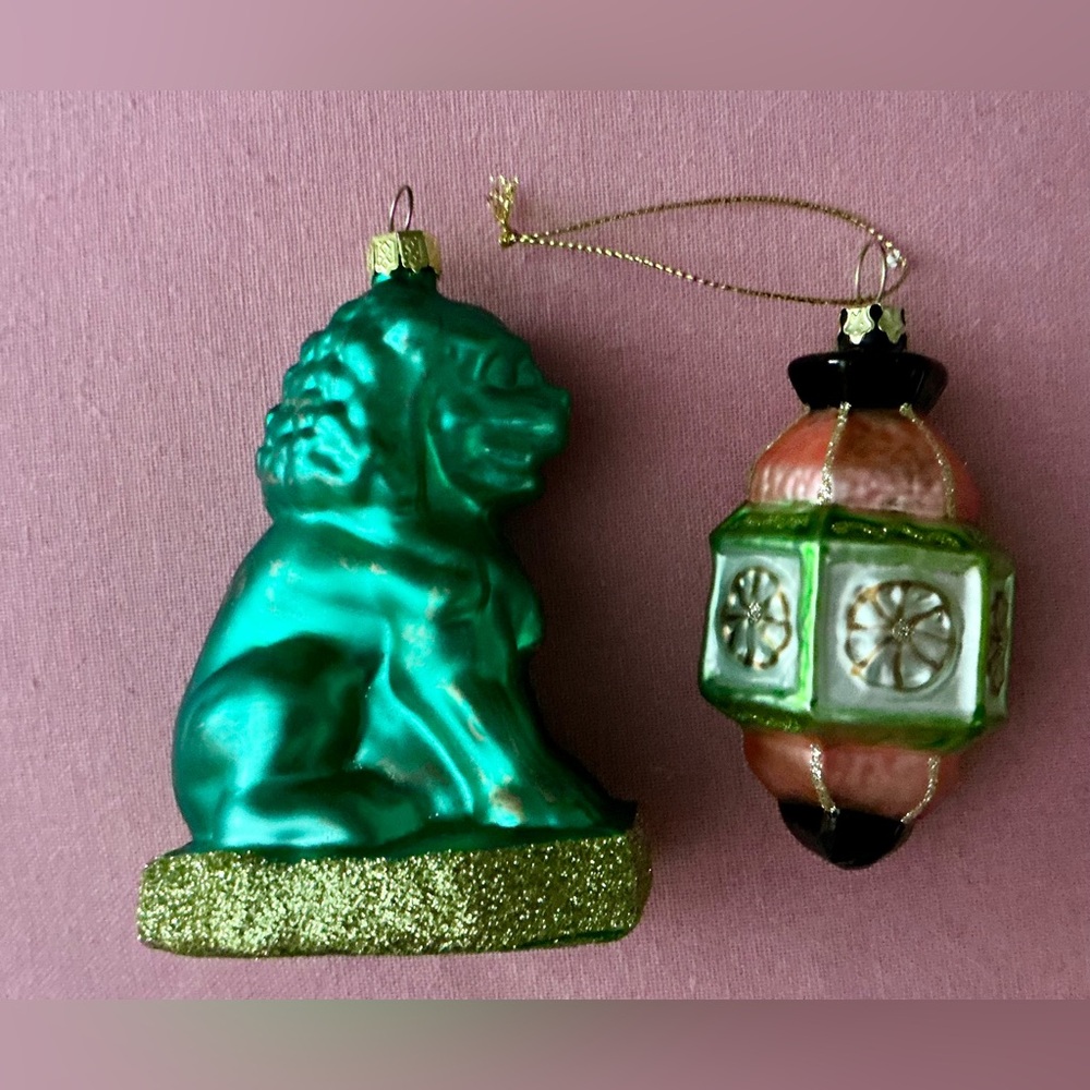 2 Glass Chinoiserie Foo Dog/Lion and Chinese Lantern Ornaments